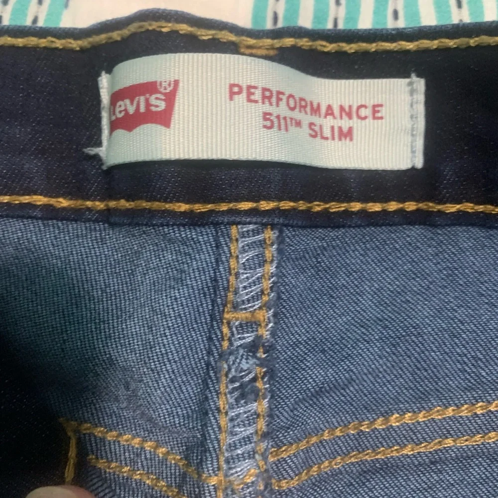 Bundle and of three pairs of Levi’s 511 performance slim fit jeans - Picture 14 of 15